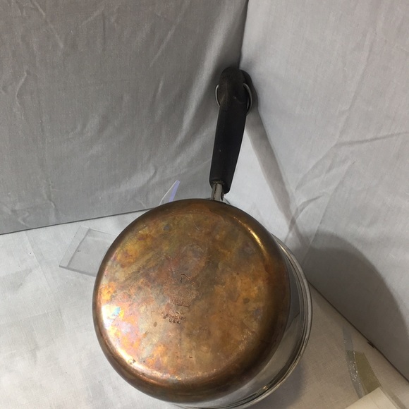 Vintage Revere Ware copper bottom stainless 1 quart saucepan with lid - Picture 2 of 8